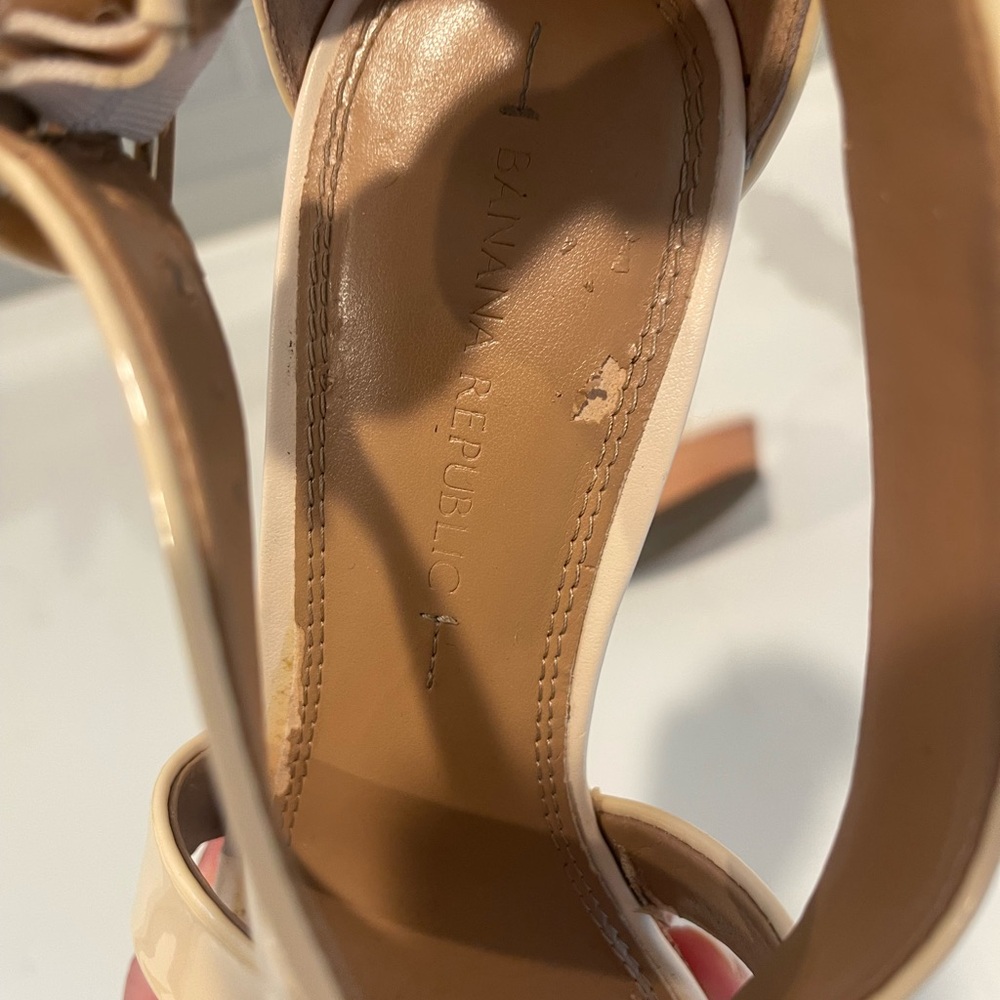 Platform Cream Wedges - Picture 5 of 6